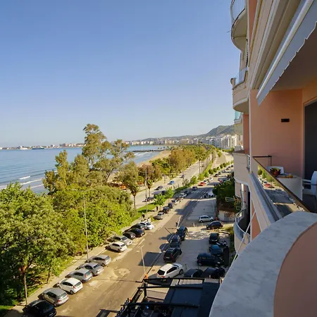 Amazing Mornings アパート *