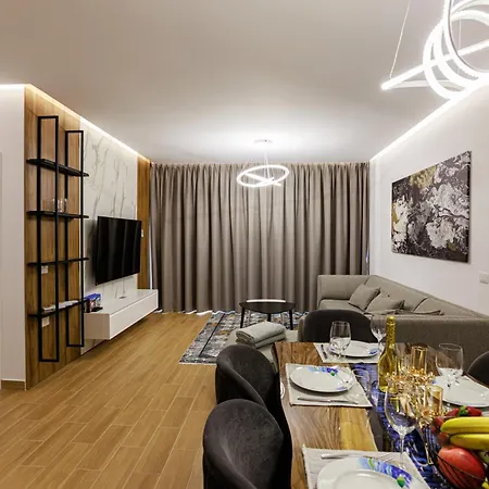Amazing Mornings Apartment *