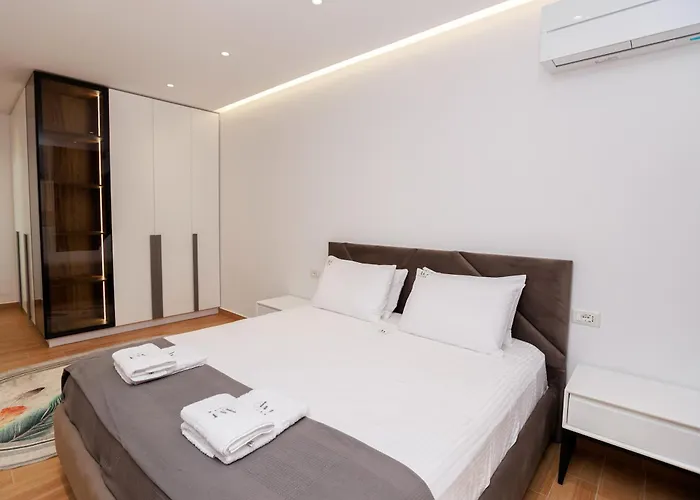 Amazing Mornings * Vlorë