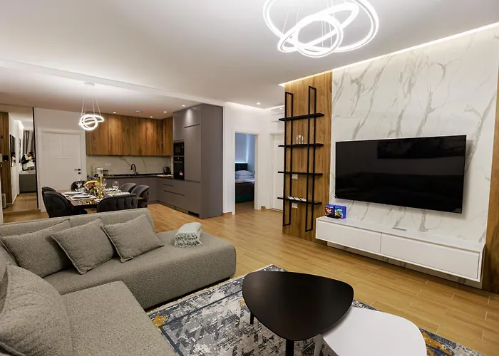 アパート Amazing Mornings Vlorë